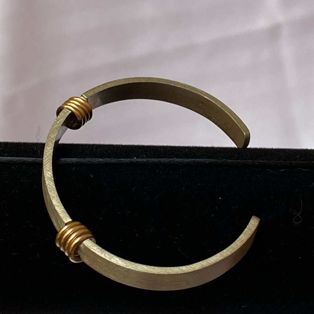 5/$20⭐️Cuff bracelet - Picture 6 of 8